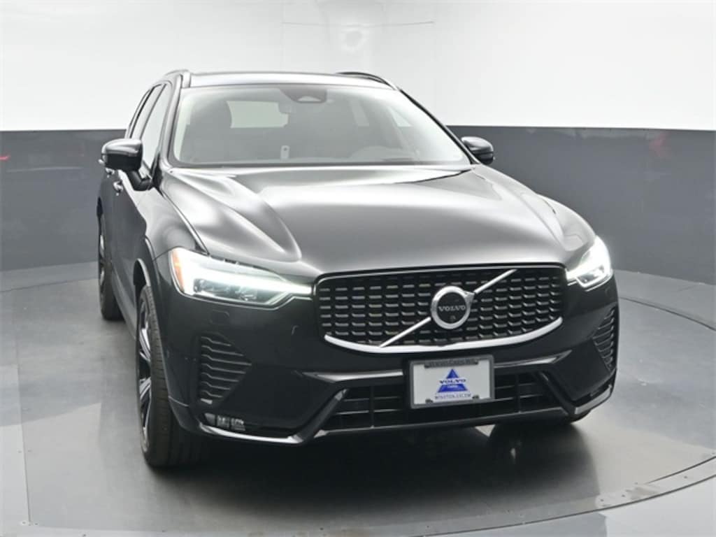 Used 2023 Volvo XC60 B6 Ultimate Dark Theme SUV