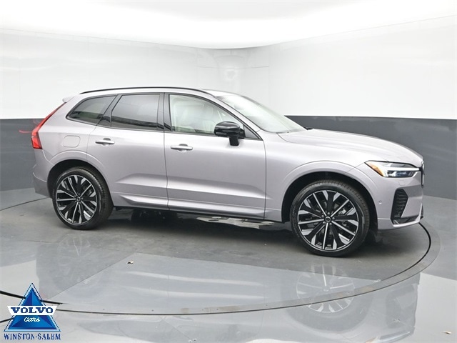 2026 Volvo XC60 Ultra's photo