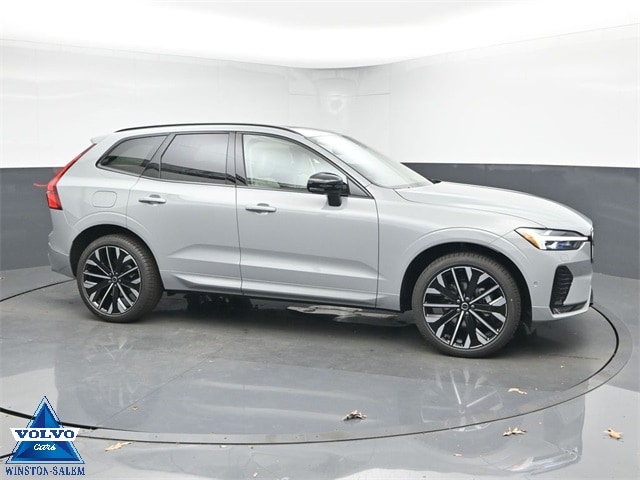 2026 Volvo XC60 Ultra's photo