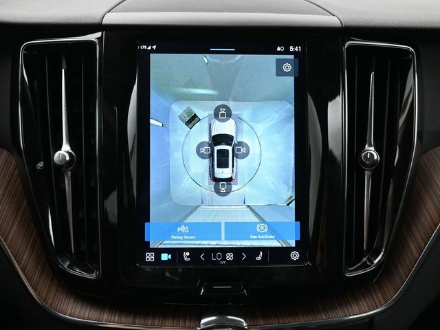 2023 Volvo XC60 Plus - Photo 21