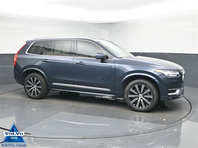 2024 Volvo XC90 Plus's photo