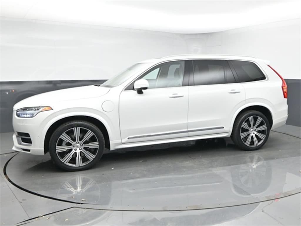 Used 2024 Volvo XC90 Recharge Plug-In Hybrid T8 Plus Bright Theme 7 Passenger SUV