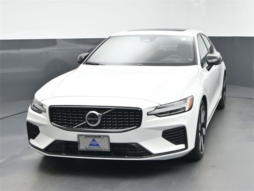 Used 2024 Volvo S60 Recharge Plug-In Hybrid Ultimate Sedan