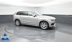 2023 Volvo XC90 B5 Core SUV