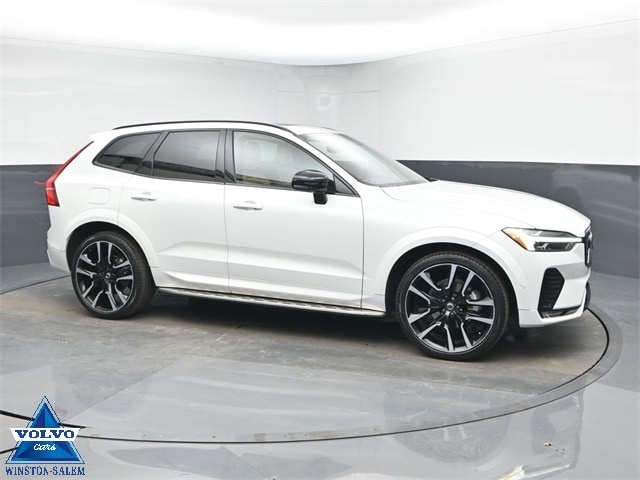 2023 Volvo XC60 B5 Ultimate Dark Theme SUV
