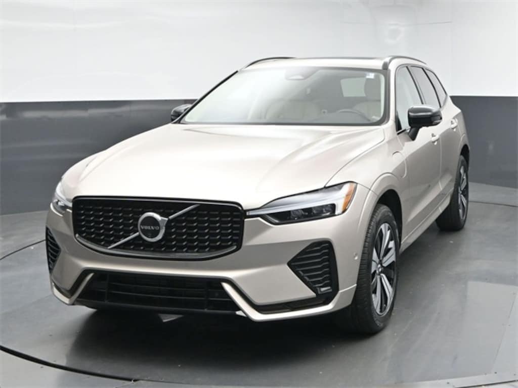 Used 2024 Volvo XC60 Recharge Plug-In Hybrid T8 Plus Dark Theme SUV