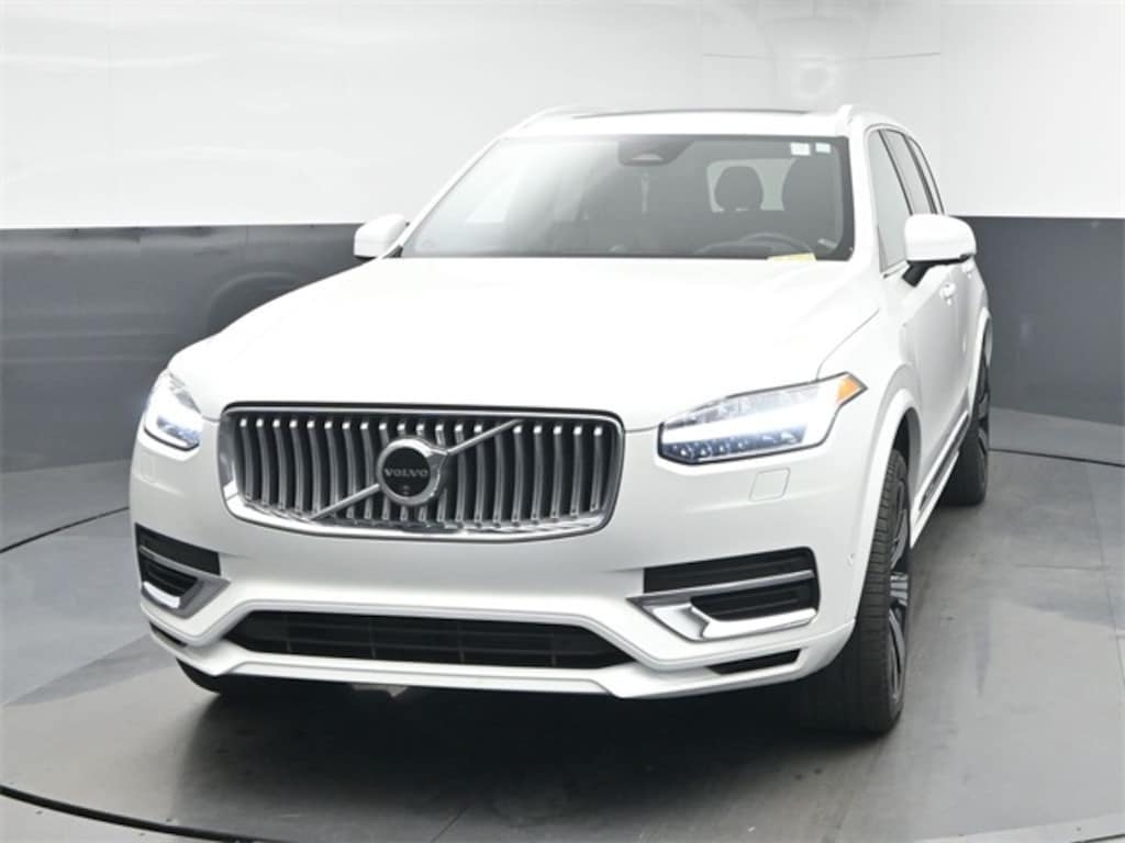 Certified 2024 Volvo XC90 Recharge Plug-In Hybrid Ultimate SUV