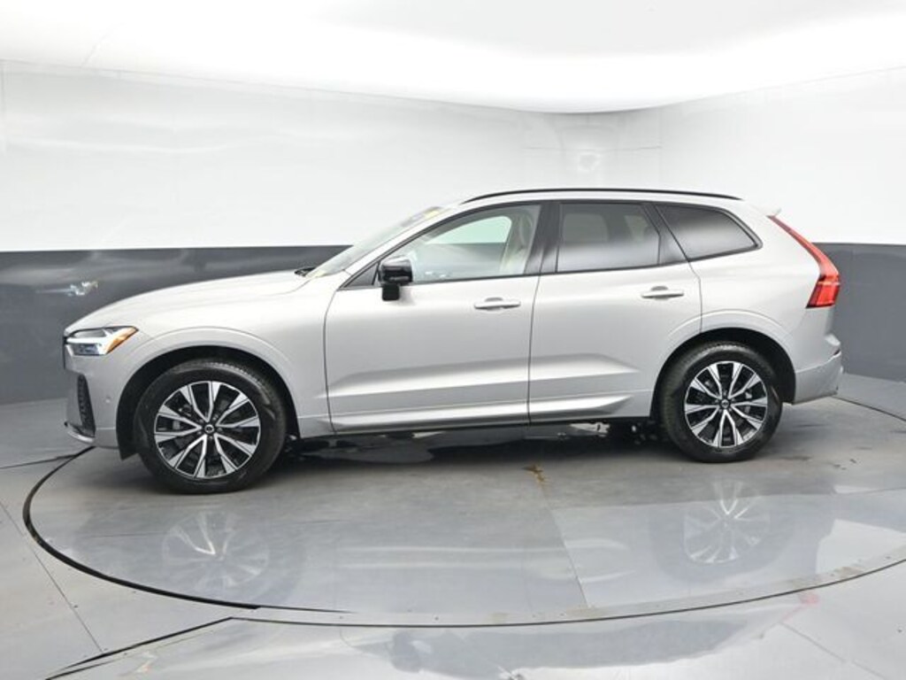 Used 2024 Volvo XC60 B5 Plus Dark Theme SUV
