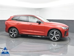 2023 Volvo XC60 B5 Ultimate Dark Theme SUV