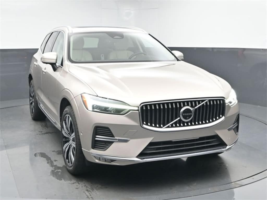 Used 2023 Volvo XC60 B5 Plus Bright Theme SUV