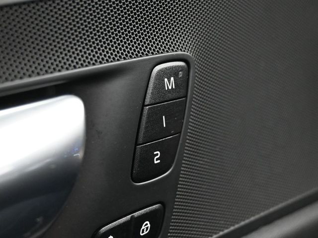 2023 Volvo XC60 Plus - Photo 30