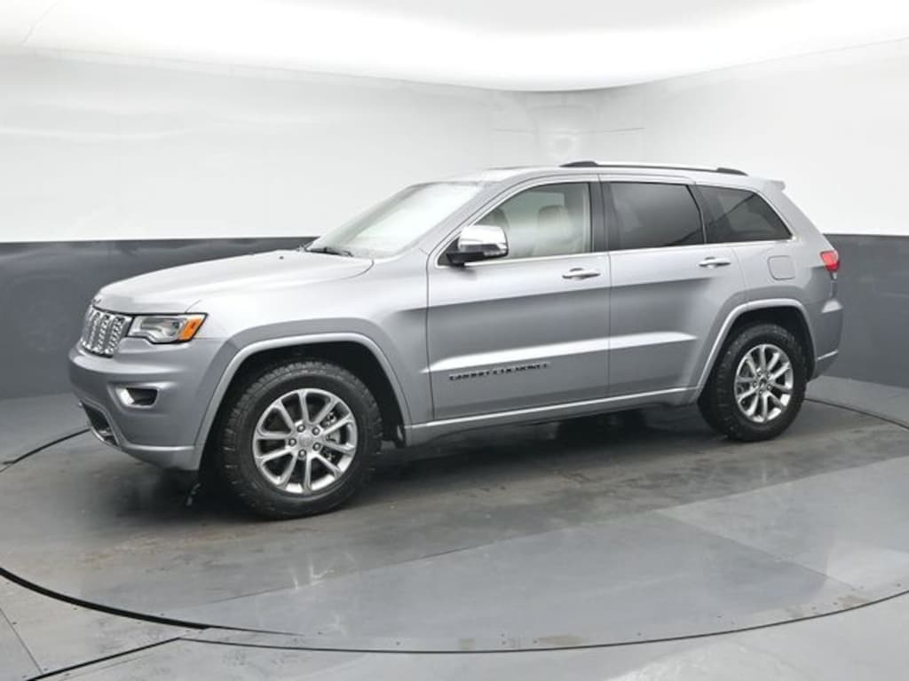 Used 2018 Jeep Grand Cherokee Overland SUV