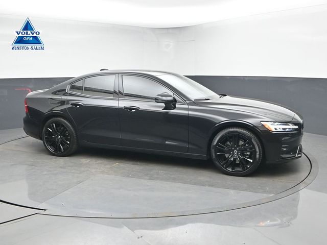 2023 Volvo S60 Plus