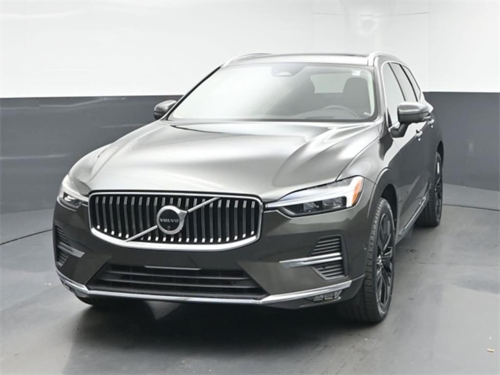 Used 2022 Volvo XC60 B6 Inscription SUV
