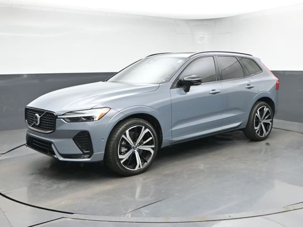Used 2023 Volvo XC60 B6 Ultimate Dark Theme SUV