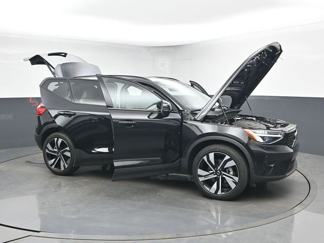 2024 Volvo XC40 Plus - Photo 53