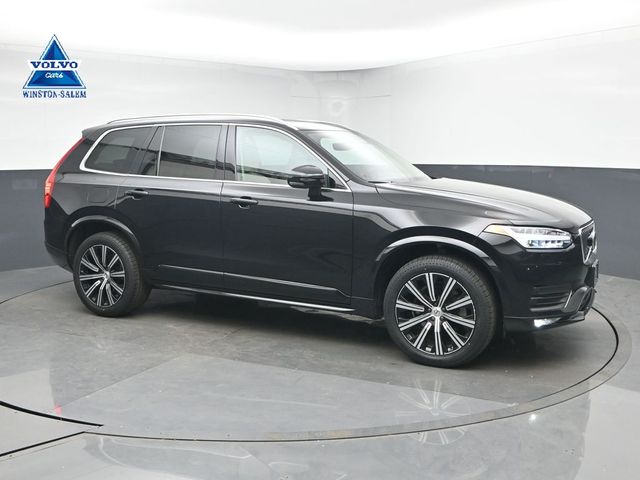 2023 Volvo XC90 B6 Core 4WD's photo