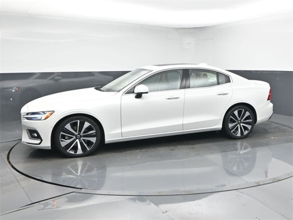 Used 2023 Volvo S60 Ultimate Sedan