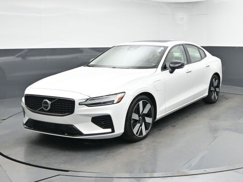 Used 2024 Volvo S60 Recharge Plug-In Hybrid T8 Plus Dark Theme Sedan