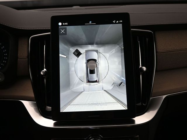 2026 Volvo XC90 Plus - Photo 21