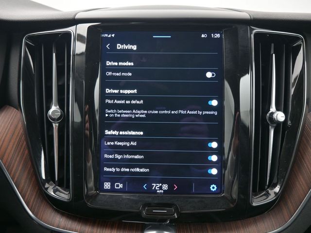 2023 Volvo XC60 Plus - Photo 15