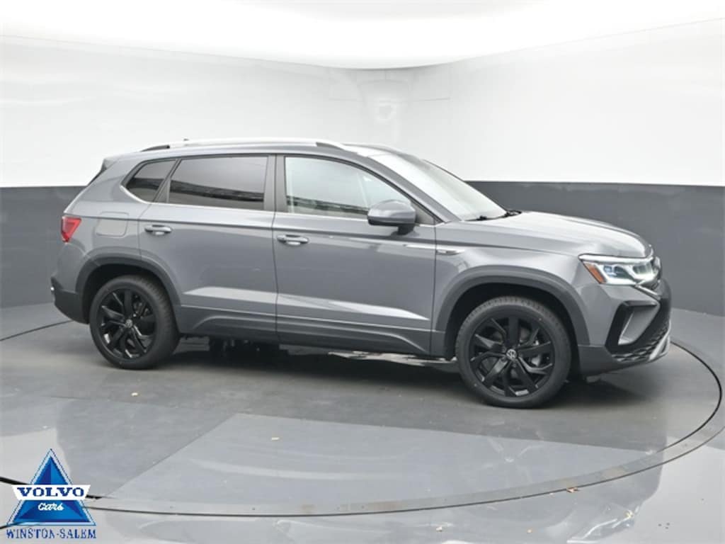 Used 2022 Volkswagen Taos 1.5T SEL SUV