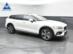 2026 Volvo V60 Cross Country B5 Plus AWD V26289 Wagon