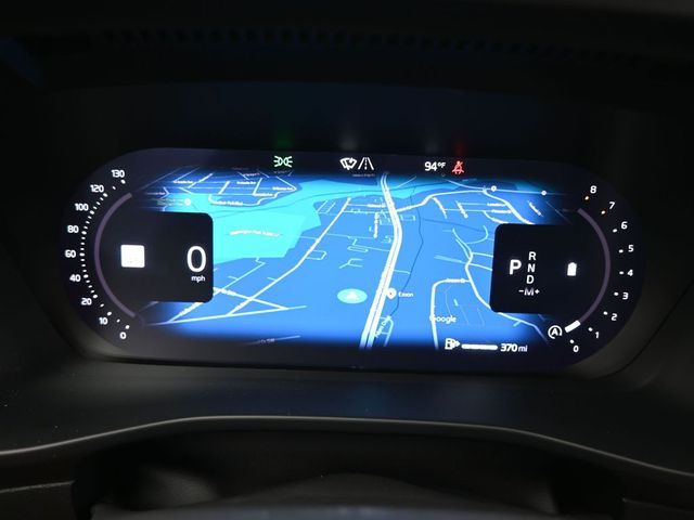 2024 Volvo XC40 Plus - Photo 26
