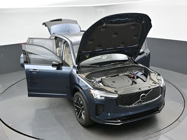 2026 Volvo XC90 Ultra - Photo 52