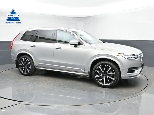 2023 Volvo XC90 B5 Plus 4WD's photo