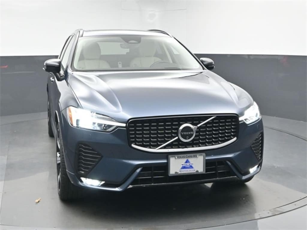 Used 2024 Volvo XC60 B5 Ultimate Dark Theme SUV
