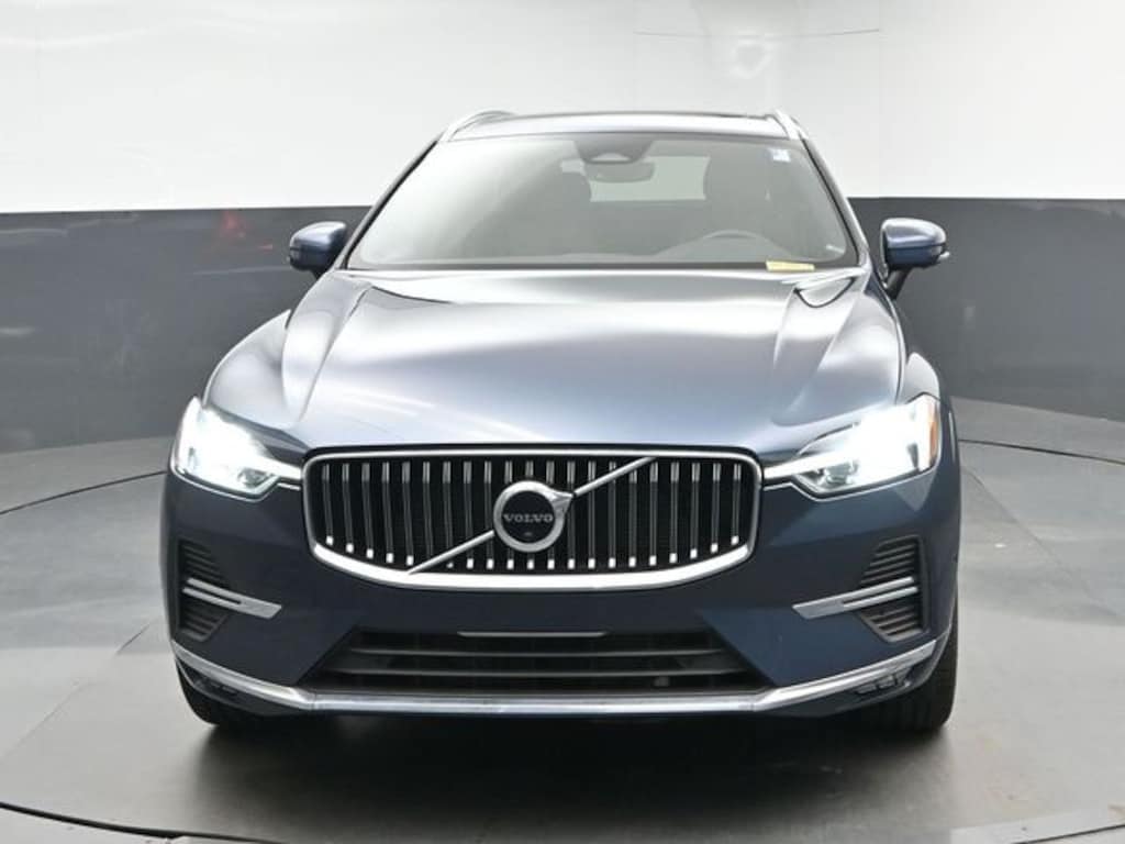 Used 2023 Volvo XC60 B5 Plus Bright Theme SUV