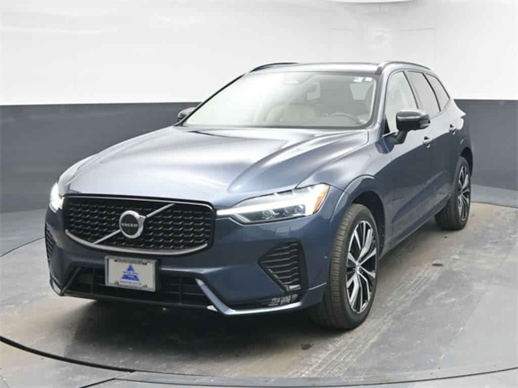 Used 2023 Volvo XC60 B5 Plus Dark Theme SUV