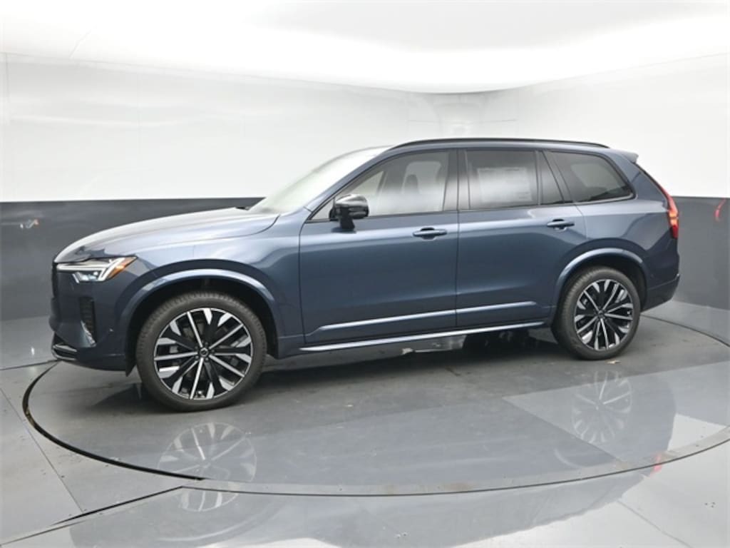 New 2026 Volvo XC90 B6 Ultra Dark Theme 6-Seater SUV