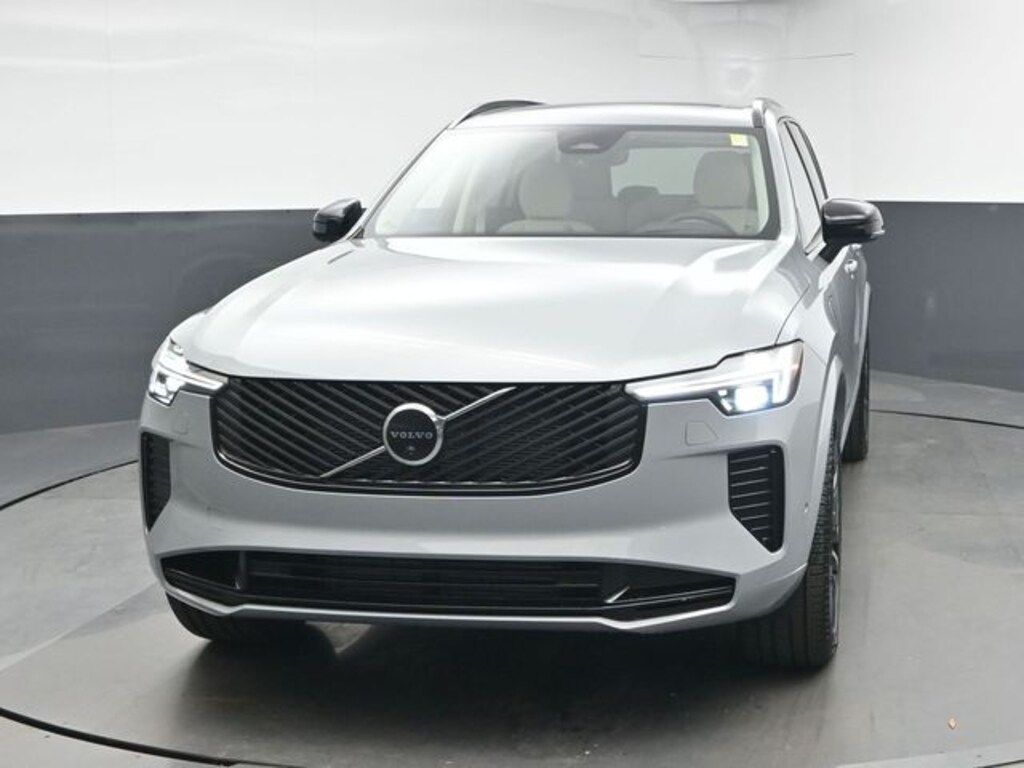 New 2026 Volvo XC90 plug-in hybrid T8 Ultra Dark Theme 7-Seater SUV