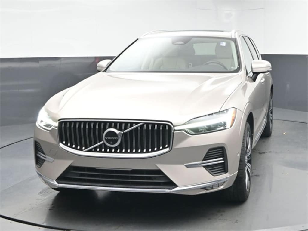 Used 2023 Volvo XC60 B5 Plus Bright Theme SUV