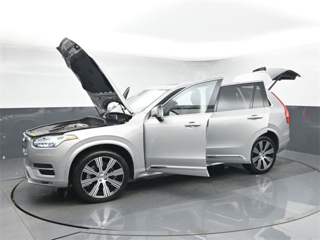 Used 2023 Volvo XC90 Ultimate SUV