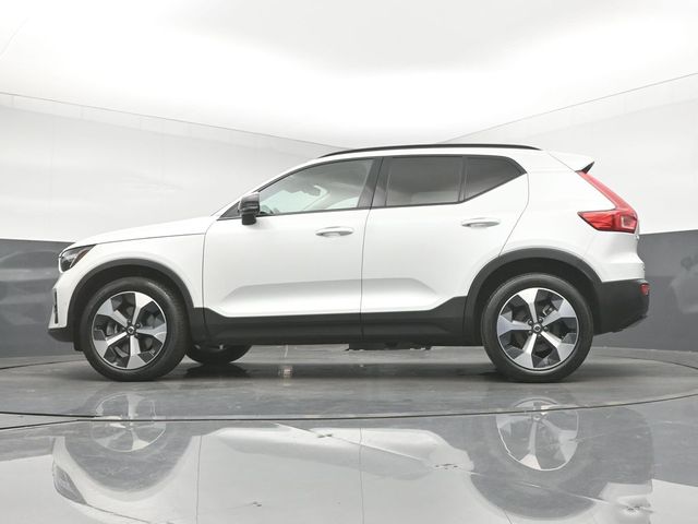 2024 Volvo XC40 Plus - Photo 37