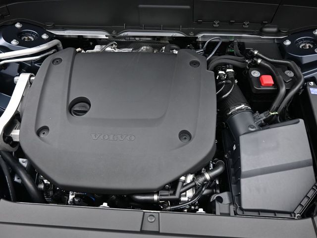 2026 Volvo XC90 Plus - Photo 36