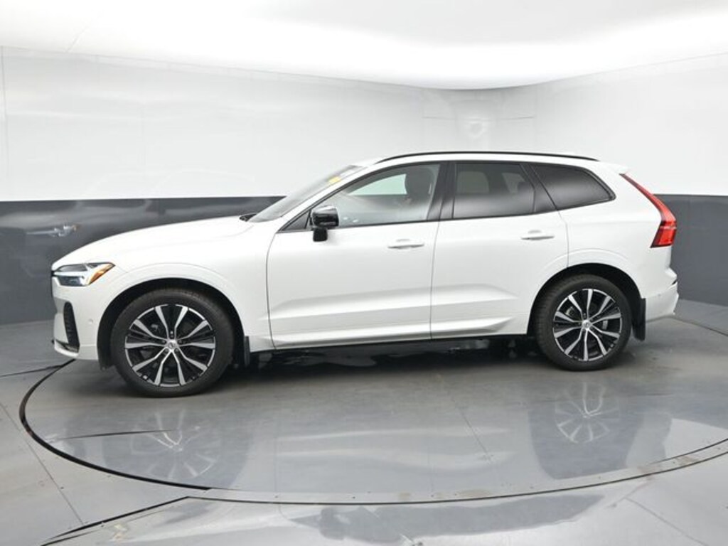 Used 2024 Volvo XC60 B5 Plus Dark Theme SUV