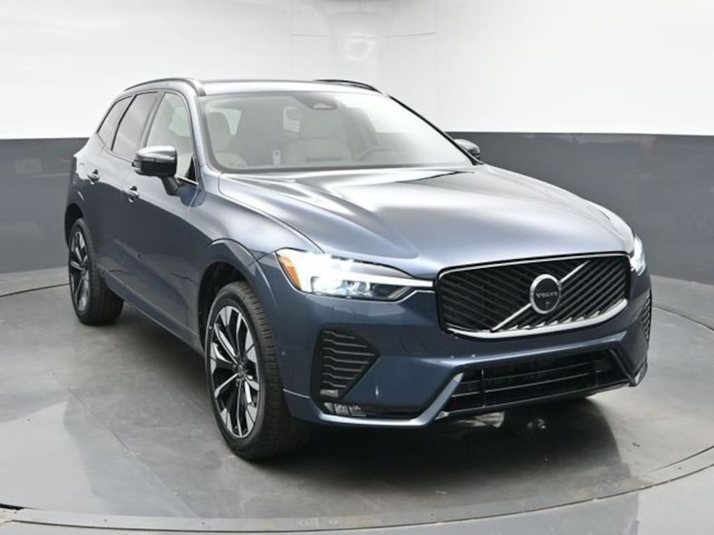 New 2026 Volvo XC60 B5 Plus SUV