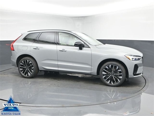 2026 Volvo XC60 Ultra's photo