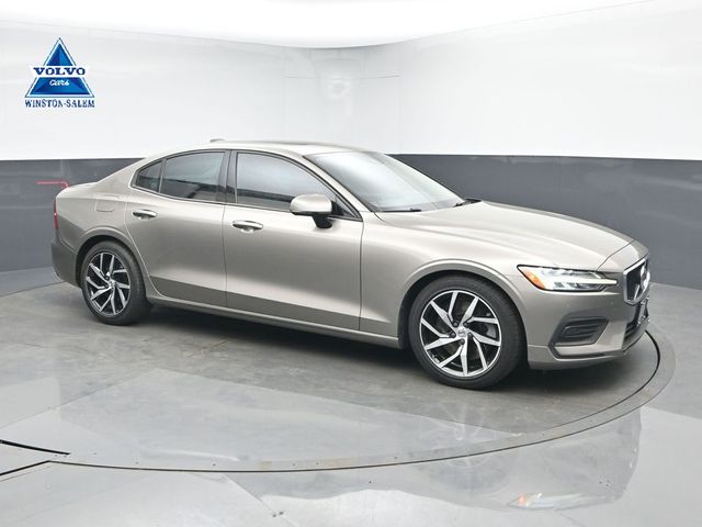 2019 Volvo S60 Momentum