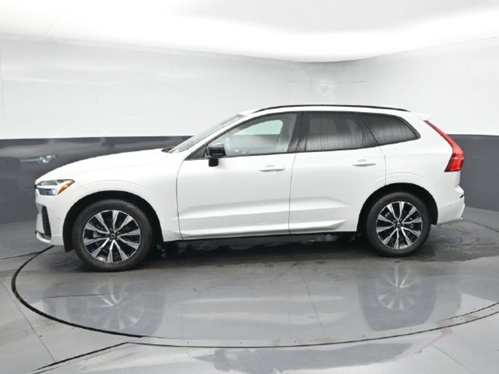 Used 2024 Volvo XC60 B5 Plus Dark Theme SUV