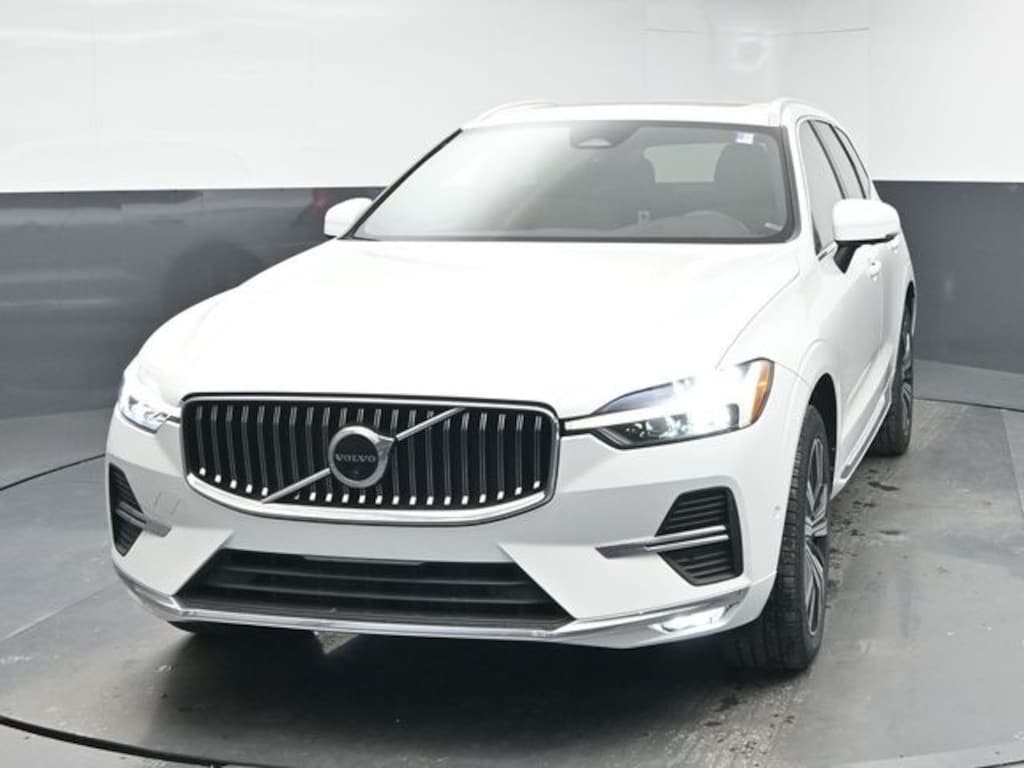 Used 2023 Volvo XC60 B5 Plus Bright Theme SUV
