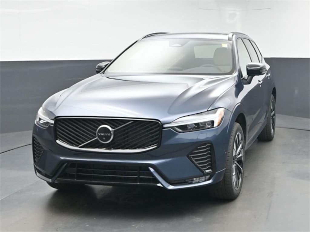 New 2026 Volvo XC60 B5 Plus SUV