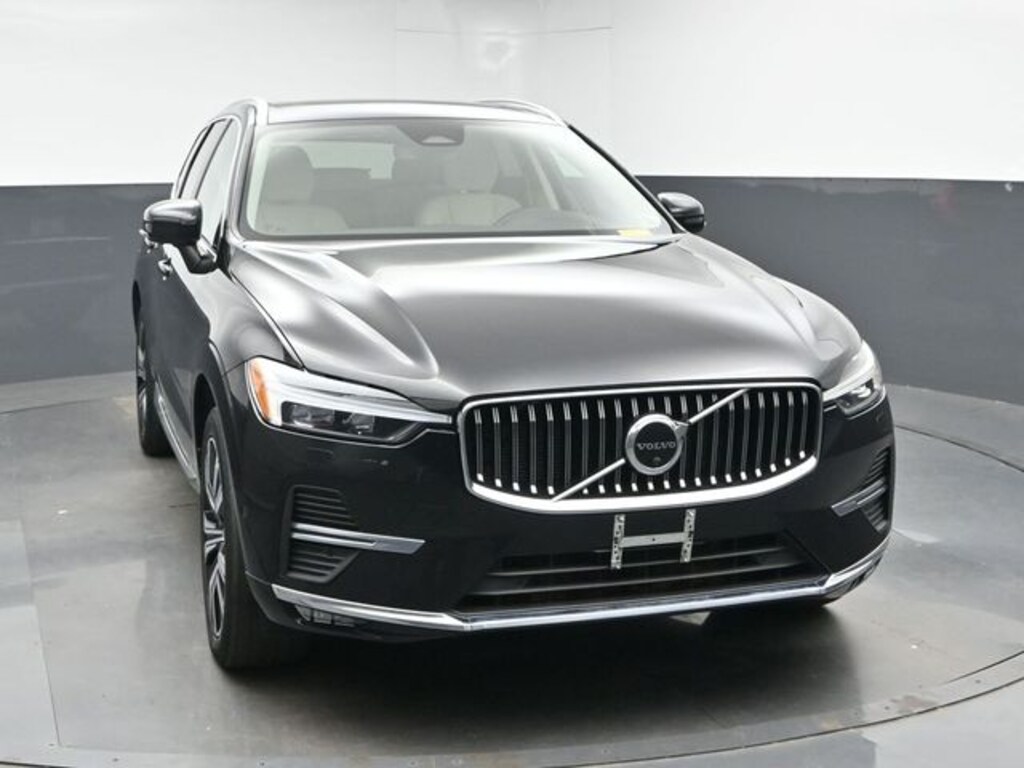 Used 2023 Volvo XC60 B5 Plus Bright Theme SUV
