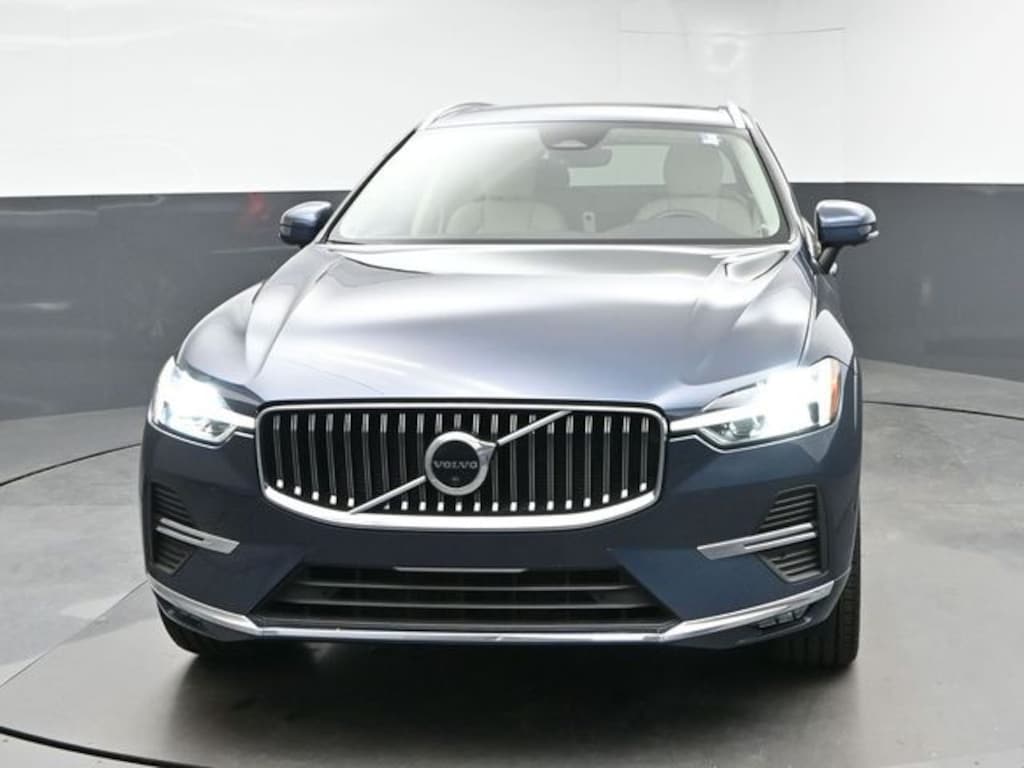 Used 2023 Volvo XC60 B5 Plus Bright Theme SUV