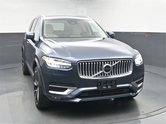 2024 Volvo XC90 Plus photo 2
