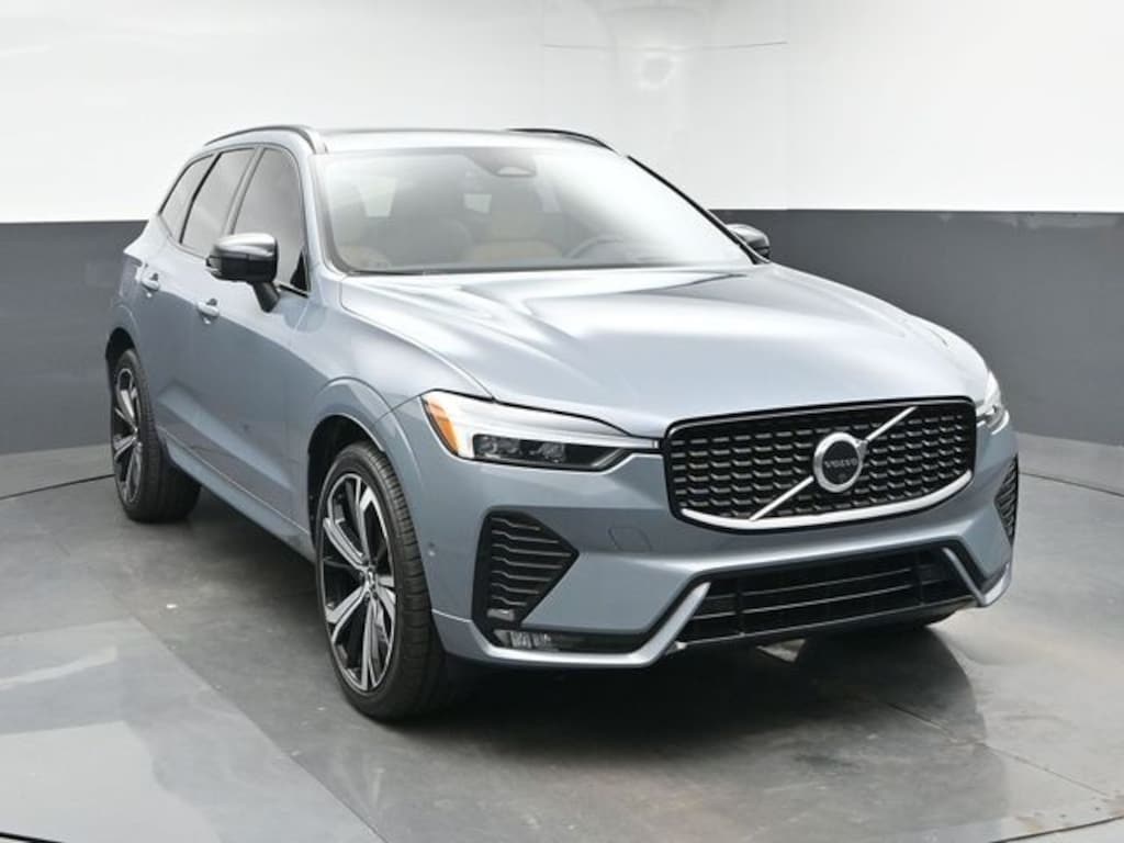 Used 2023 Volvo XC60 B6 Ultimate Dark Theme SUV